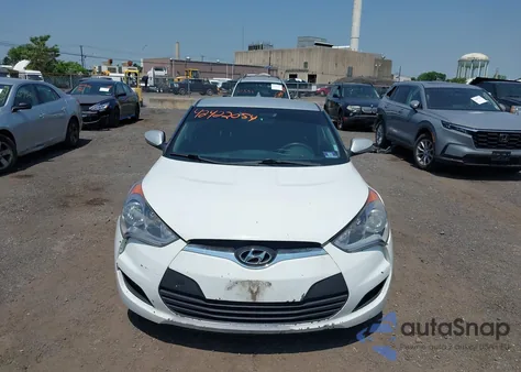 2013 Hyundai Veloster Base W/Black from USA, damaged, VIN KMHTC6AD7DU173789